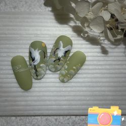 -悦指间美甲美睫