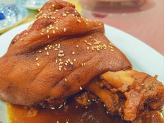 -巷子深菜馆·津门肘子(滨海店)