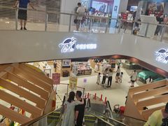 -中百仓储超市有限公司(越秀星汇维港店)
