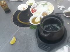 -官塘陈记鱼生·潮汕砂锅粥·牛肉火锅(潮枫路总店)