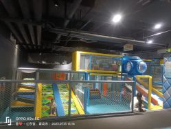 -反弹蹦床公园·亲子乐园·团建·派对(青岛融创茂店)