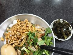 -丫丫桂林米粉(学府店)