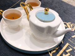 -燕庭·纯燕窝·甜品下午茶(南京西路店)