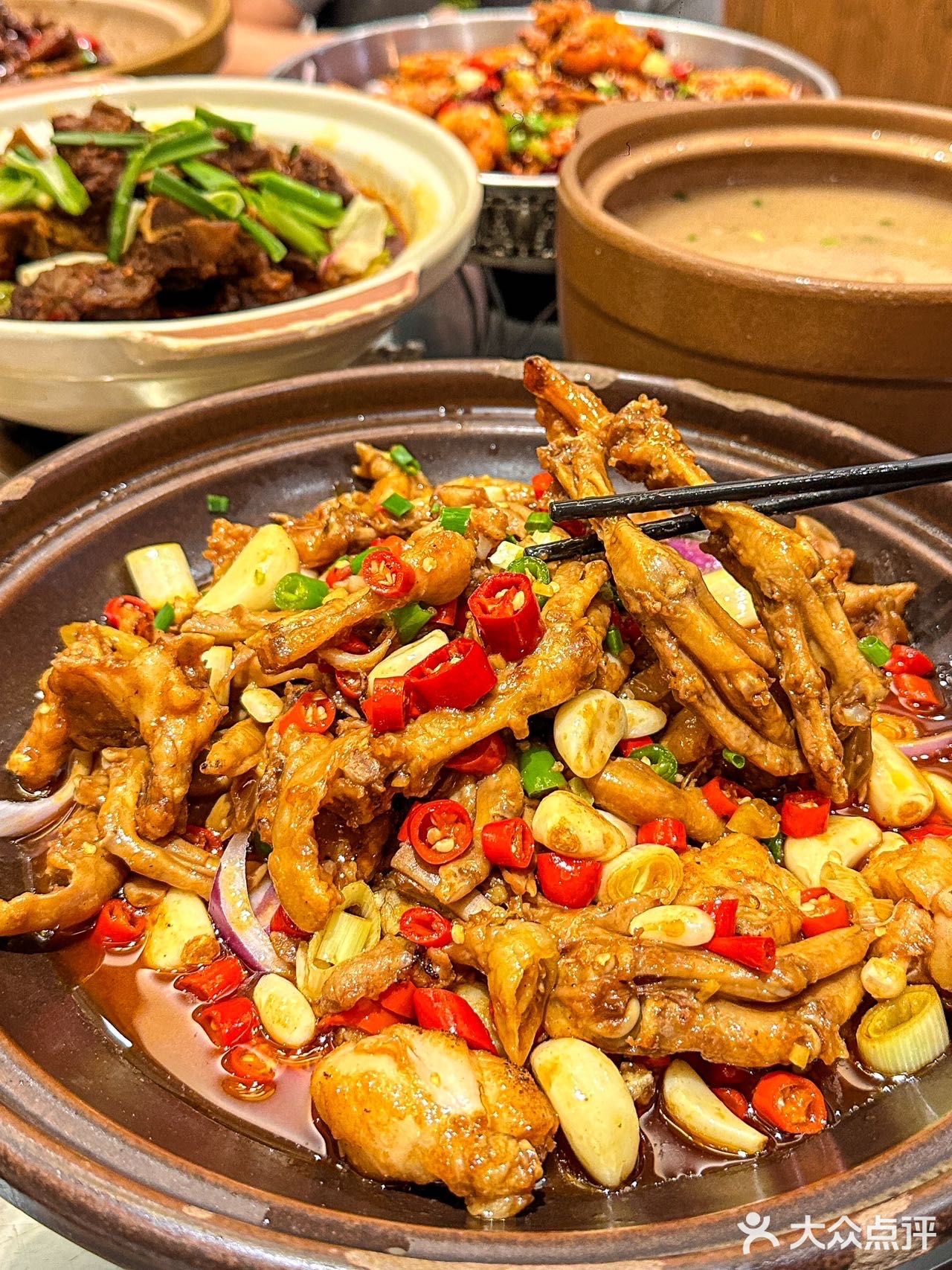 这家的菜怎么可以每一道都这么硬！！！