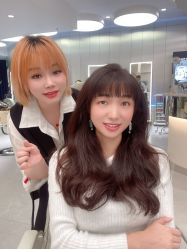 -PE SALON