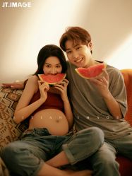 点击看大图 -专注孕妇照亲子照·纪田摄影