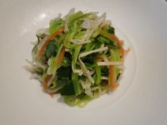 -品悦酒店(三林古镇店)