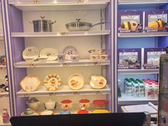 -爱玩嘉年华(龙湖曲江天街店)