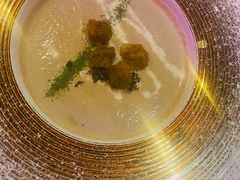 黑松露蘑菇汤-YUE·6·西式融合餐厅(外滩六号店)