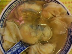 鲜虾水饺-麦奀云吞面世家 山顶店(山顶广场店)
