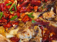 -鸣记脆皮烤鱼·海鲜烤鱼(三八广场店)