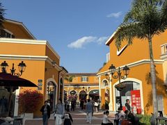 -佛罗伦萨小镇广佛名品奥特莱斯(疏港路店)