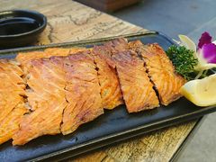 盐烤三文鱼皮-熊藏居酒屋(kkone店)