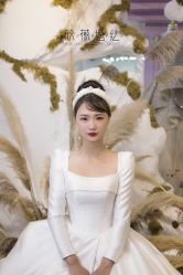 -欣薇婚纱(新源乐汇城店)