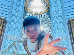 -影汇之星8字形摩天轮