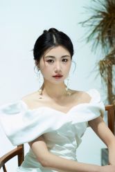 -Lady  Jane高端婚纱礼服馆