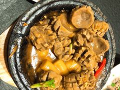 石锅手打牛肉丸-潮堂 · 潮州菜(国贸商城店)