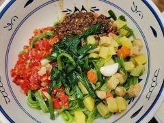 三合一-秦君宝手擀菠菜面(金花路店)