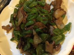 -富正毅三下锅·湘西韵味(天门山索道店)