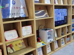 -艾克瑞特机器人教育(金狮校区)