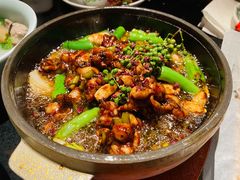 酱爆跳跳蛙-老头儿油爆虾·知味杭州(爱琴海购物中心)