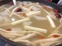 -伊兰麒兰馨园·川菜·清真馆(339电视塔店)