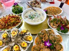 -红月湾海鲜饭店•沙滩海景(双月湾店)