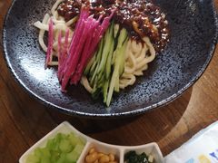 老北京炸酱面-北京老铺烤鸭(老城根店)