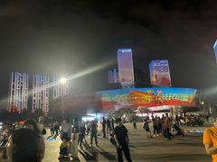 -东港音乐喷泉广场