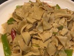 -李记饺子·熏酱东北菜(欢乐谷店)