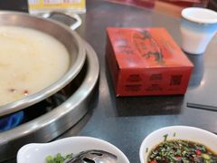 -老来福·非遗酸汤兔(凯旋路店)