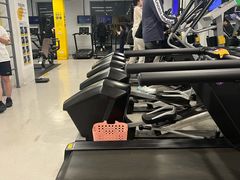 -发条鸭无人健身房(浦东北艾路店)