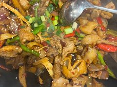 -富正毅三下锅(体育馆店)