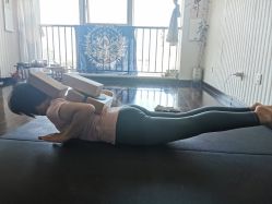 -梦白空间瑜伽馆