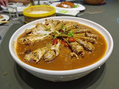 家炖大头宝-鸿星花园酒家(银亿家园店)