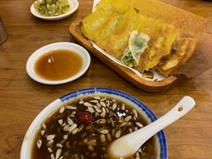 -宣海荣锅贴大王·陕味小吃集(钟楼店)