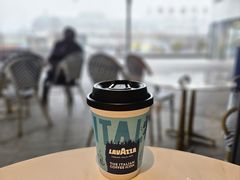 海棠花香乌龙轻乳茶-LAVAZZA拉瓦萨咖啡(上海金融街店)