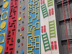 -极限PLAY运动娱乐新世界·团建派对潮玩休闲馆·室内蹦极高空游乐园