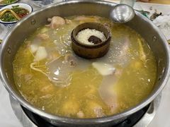 -朴小妹人参鸡汤火锅(长白山万达店)