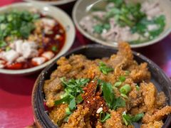 -谢老五跷脚牛肉·非遗传承店