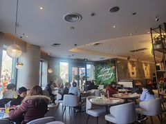 大堂-必胜客(漕宝路店)