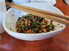 -刘胖娃鱼庄·特色肥肠鱼(杨家坪店)
