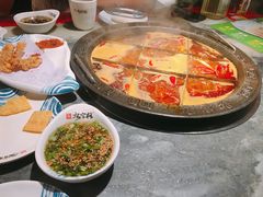 -九宫格重庆火锅(北国商城店)