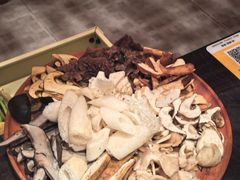 -芸鲜季·云南野生菌餐厅· 云南风物味研社(闵行店)