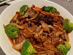 -老北门·苏帮菜·湖景包间(月光码头店)