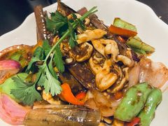 紫苏炒圣子-大头虾越式风味餐厅(光明广场店)