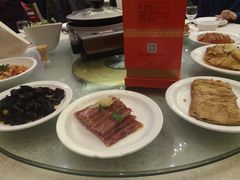 -雅侃酒店(琼花大厦店)