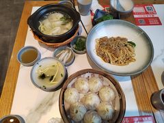 -馋三尺蟹粉小笼(人民广场店)