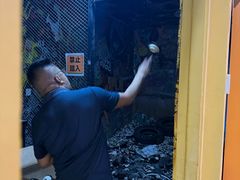 -不可思议减压馆·解压博物馆·摔碗发泄·团建定制