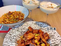 -壹粉屋新疆炒米粉(建外SOHO东区店)